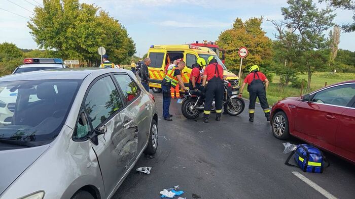 Motorosbaleset a 71-es főúton