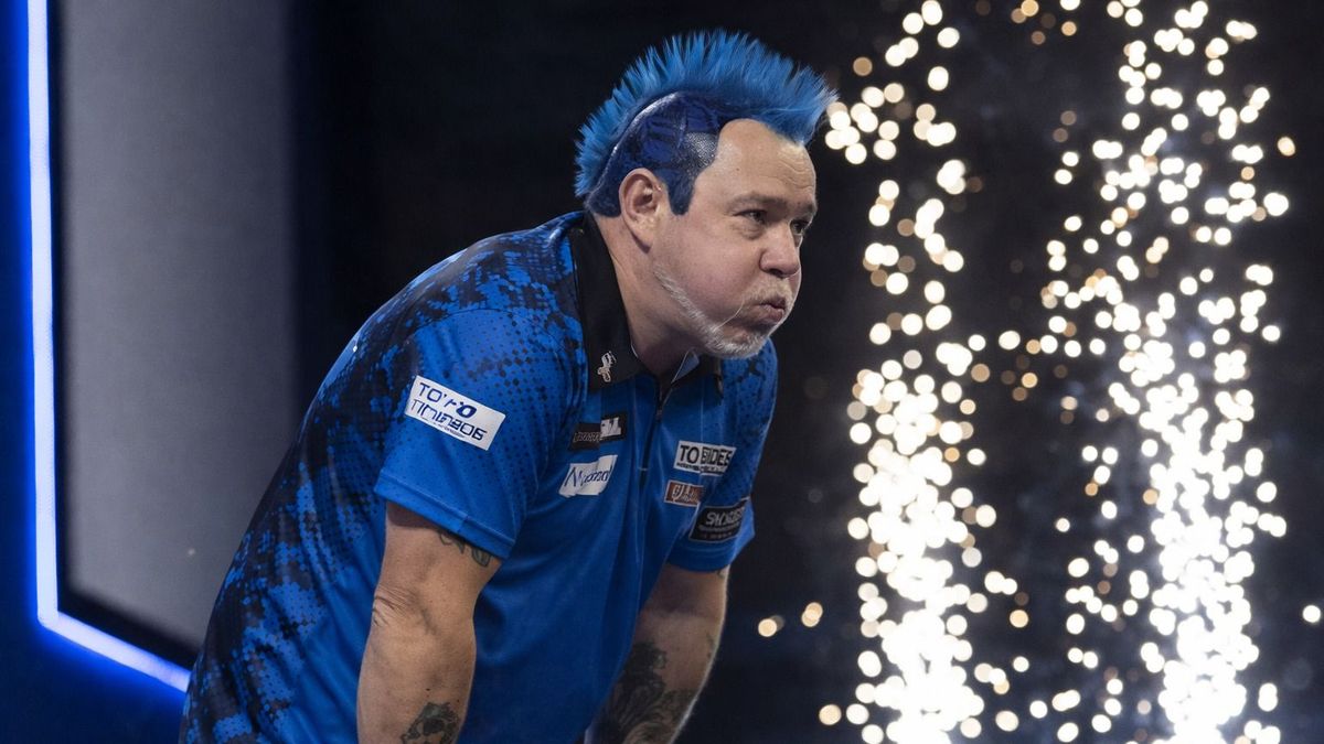 Szándékosan hagyott ki meccsnyilat a világbajnok? Peter Wright meglepte a világot