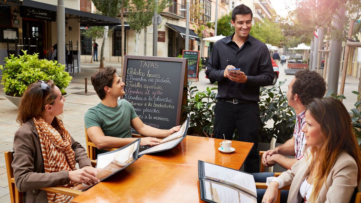 Jelentős borravalót hagynak a vendégek a hazai éttermekben