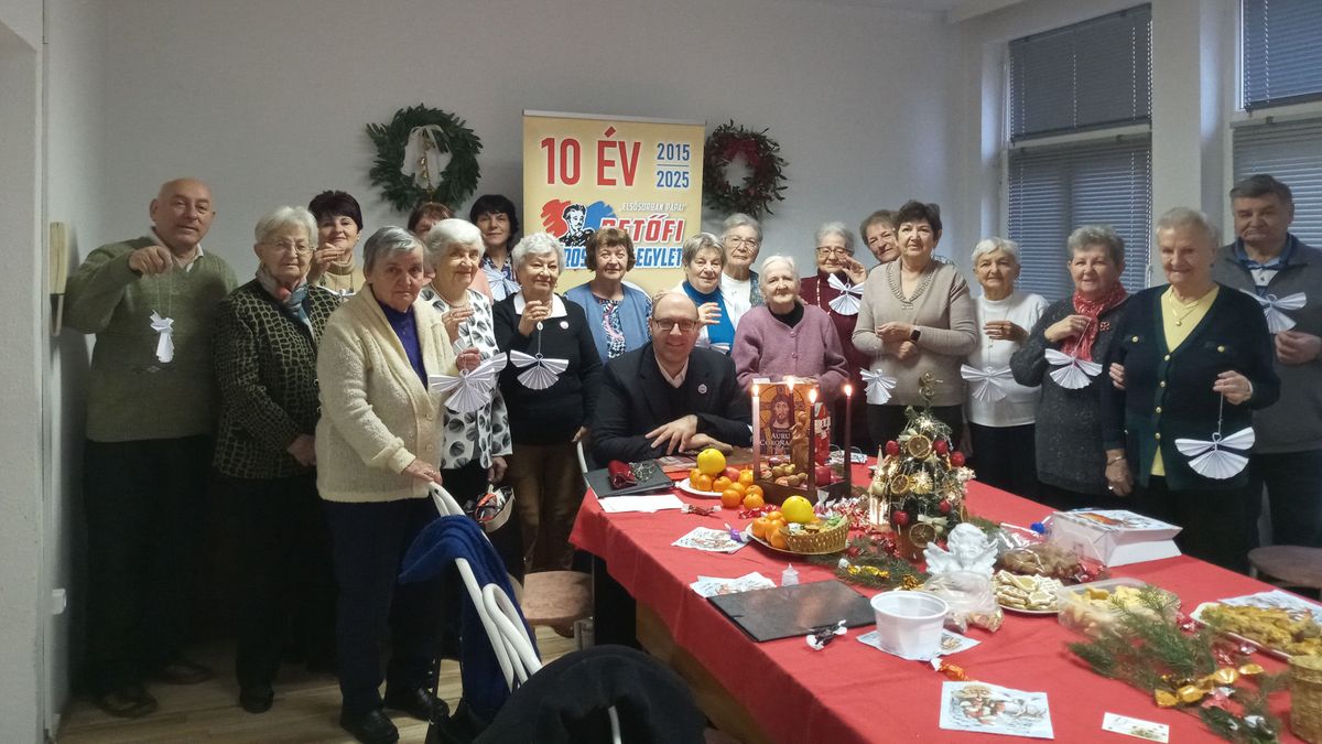 Évzáró az egyletben