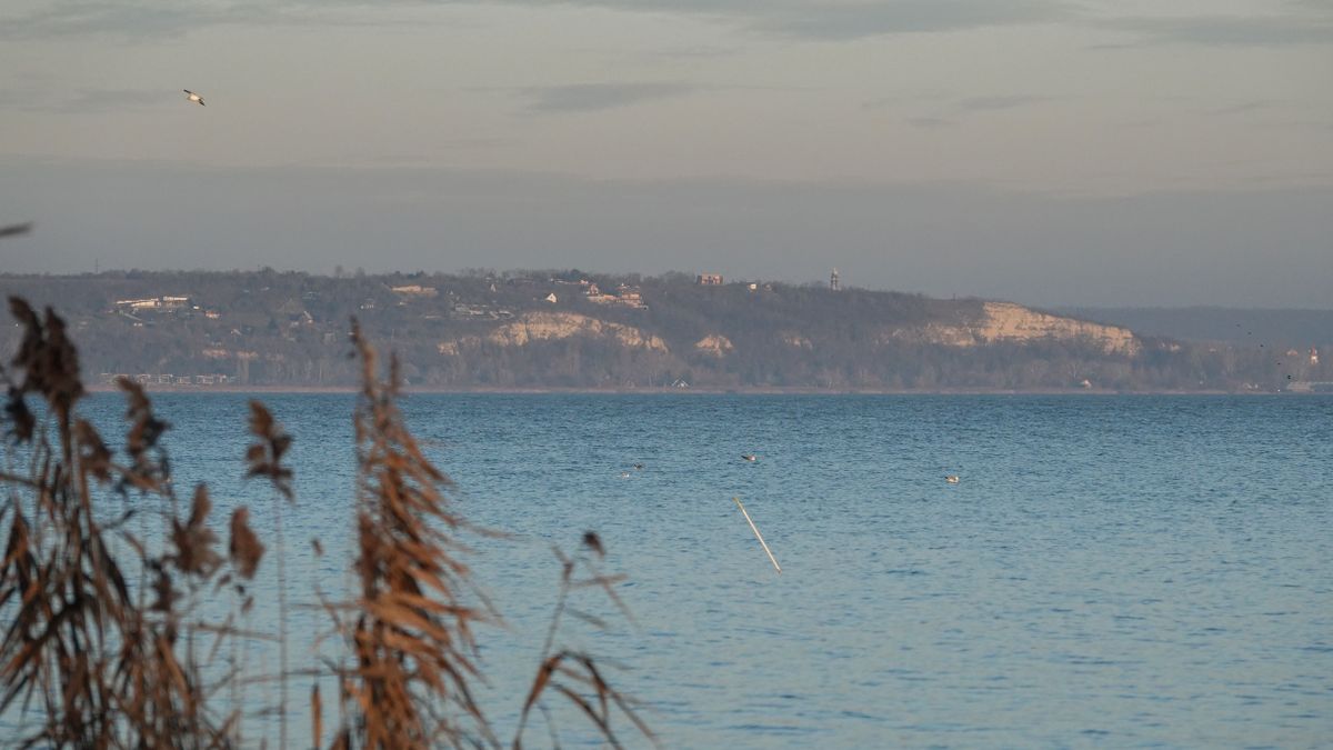 Viharos széllel érkezik a hidegfront Veszprémbe