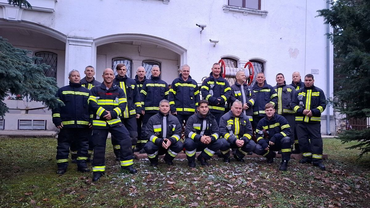 Ők vigyáznak ránk szenteste: Veszprém vármegye karácsonyi őrei (galéria)