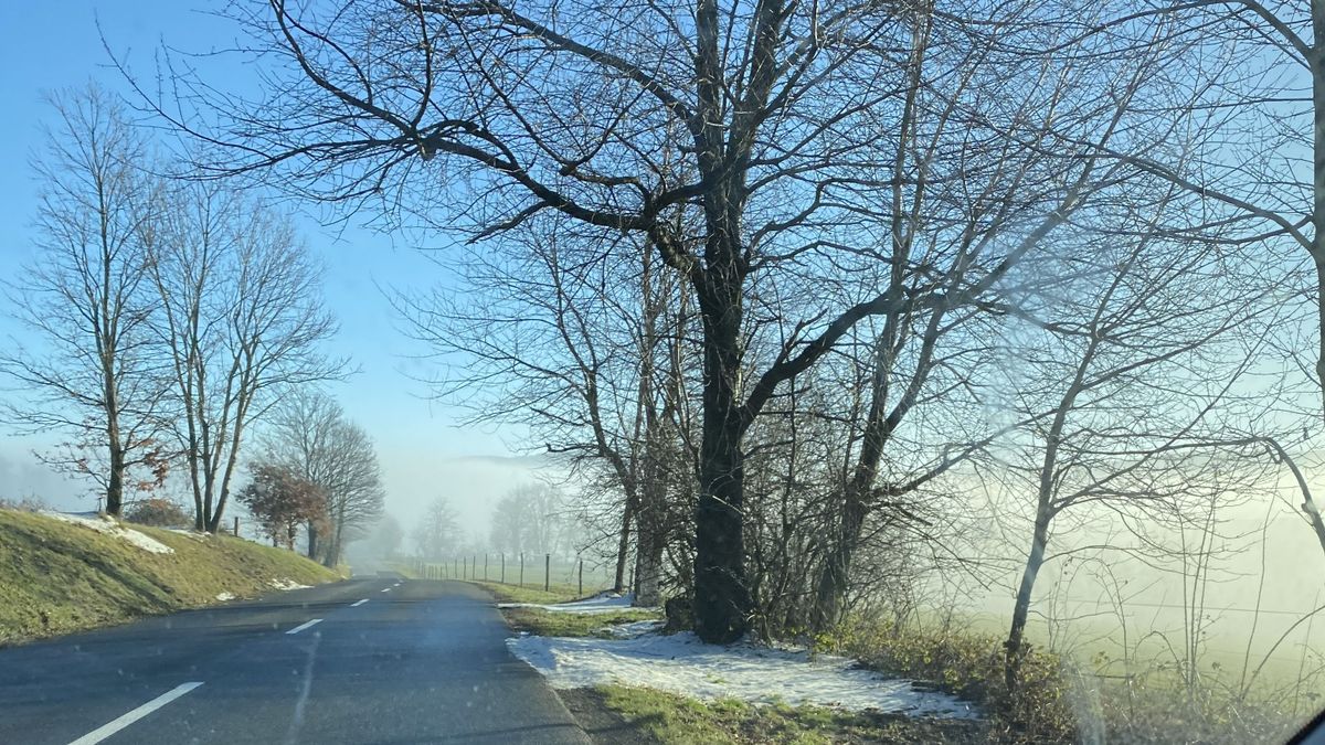 Az időjárás még nem tudja, karácsonykor mit akar – A legesélyesebb forgatókönyveket mutatjuk (videó)