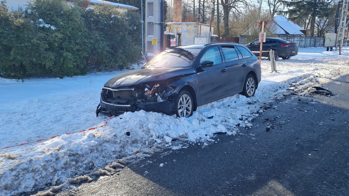 Nem kímél senkit a tél: újabb balesetek történtek a megye útjain