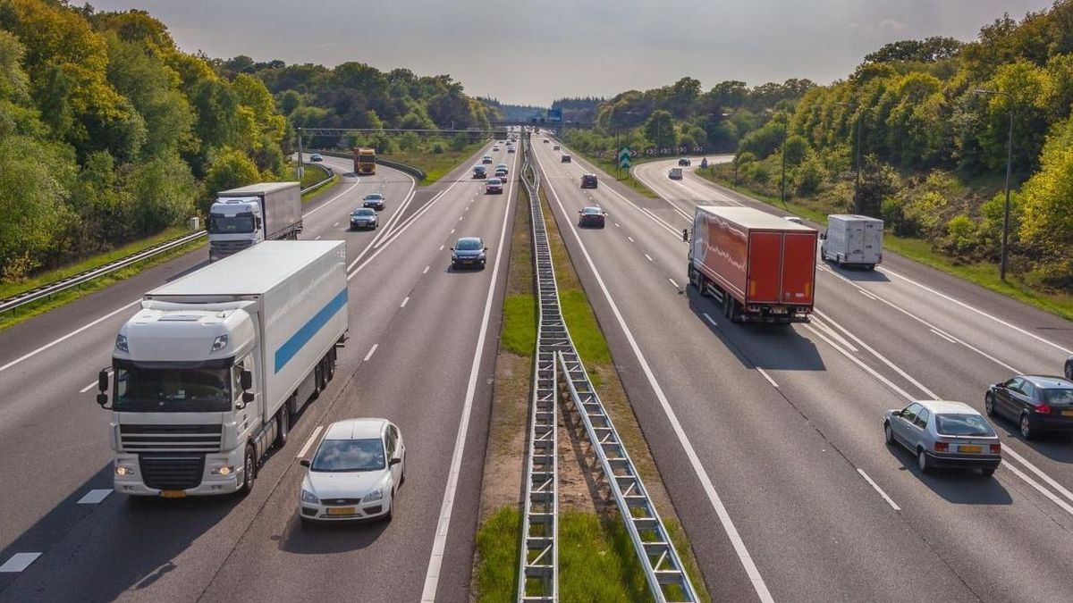 Új KRESZ: ötmillió háztartást érint ez az egyetlen változtatás