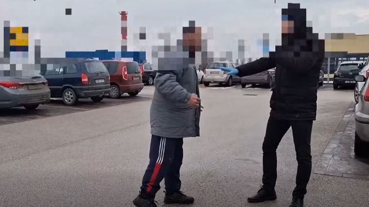 Rátámadt a biztonsági őrre a visszaeső tolvaj, civil rendőr fékezte meg a dühöngőt (+ videó)