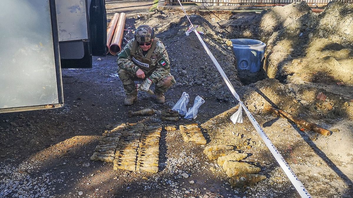 Tavaly sem unatkoztak a tűzszerészek, 171 alkalommal riasztották őket Veszprém vármegyében