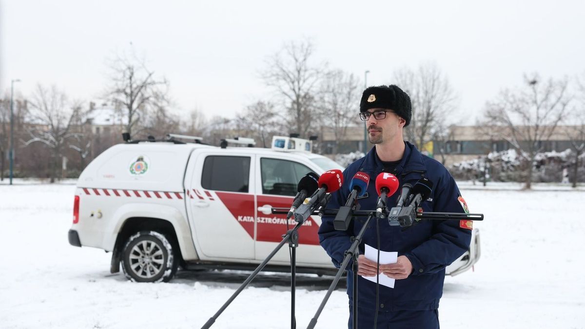 Újabb havazás jön, figyelmeztet az operatív törzs