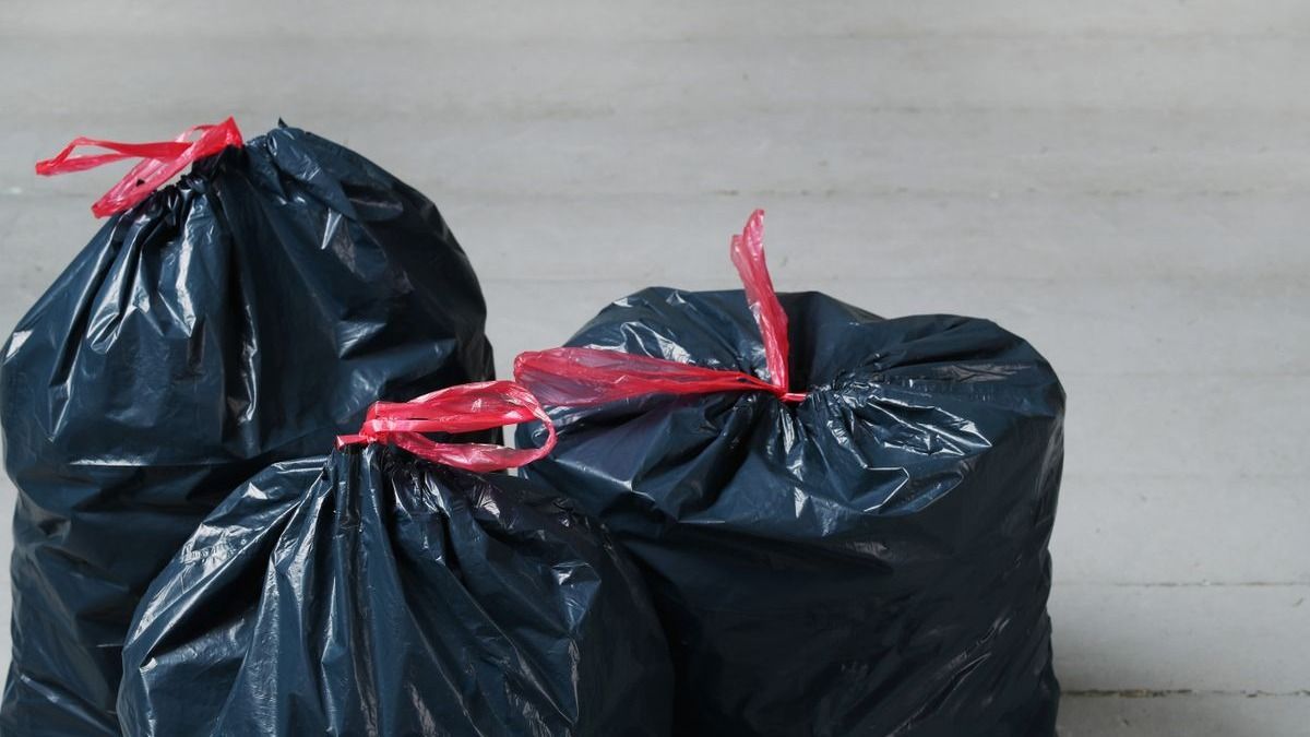 Ismét több veszprémi utcában maradt el a hulladékszállítás