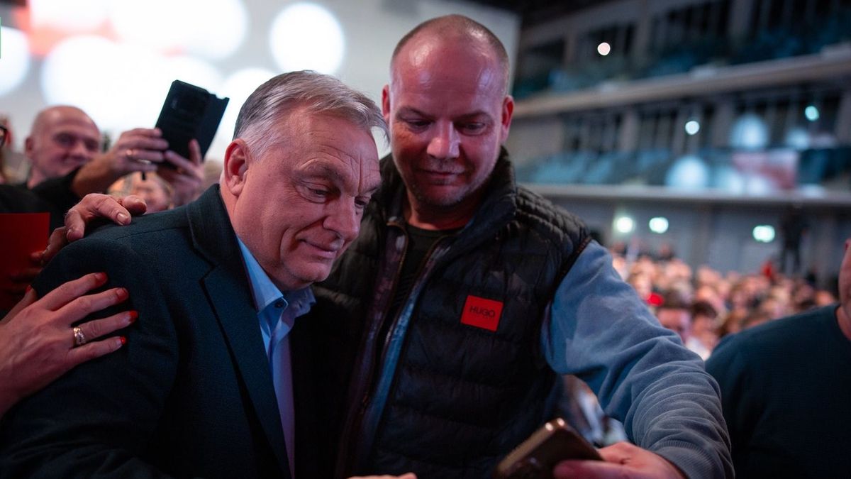 Már az online térben is csak kullog a miniszterelnök után Magyar Péter