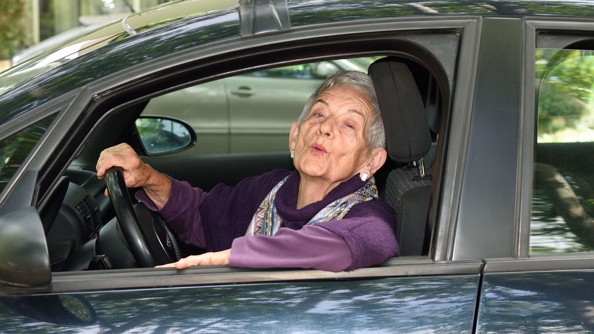 Egy évszázad tanúja volt a lengyel asszony, aki 84 évesen még autót vezetett