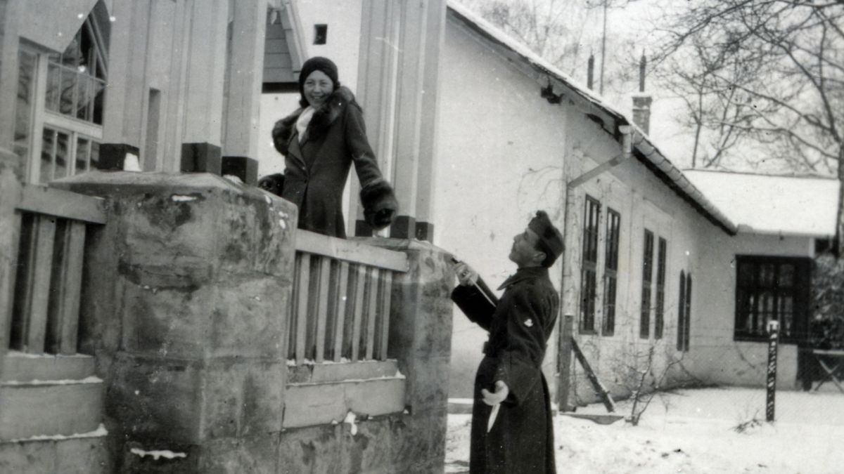 Keszkenő, tánc és ének – Így ünnepelték a szerelmet Valentin-nap előtt (+ galéria)