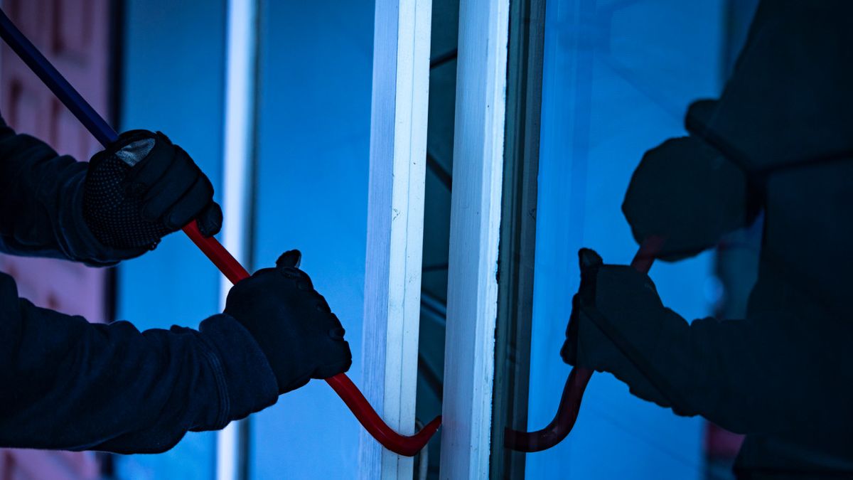 Milliókat zsákmányolt az országot járó lakásbetörő banda