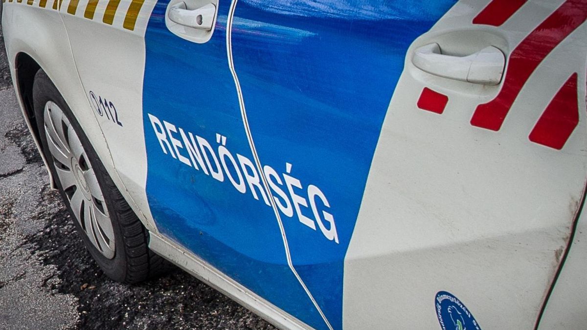 Ollóval a kezében szitkozódott, halálosan megfenyegette volt párja új élettársát