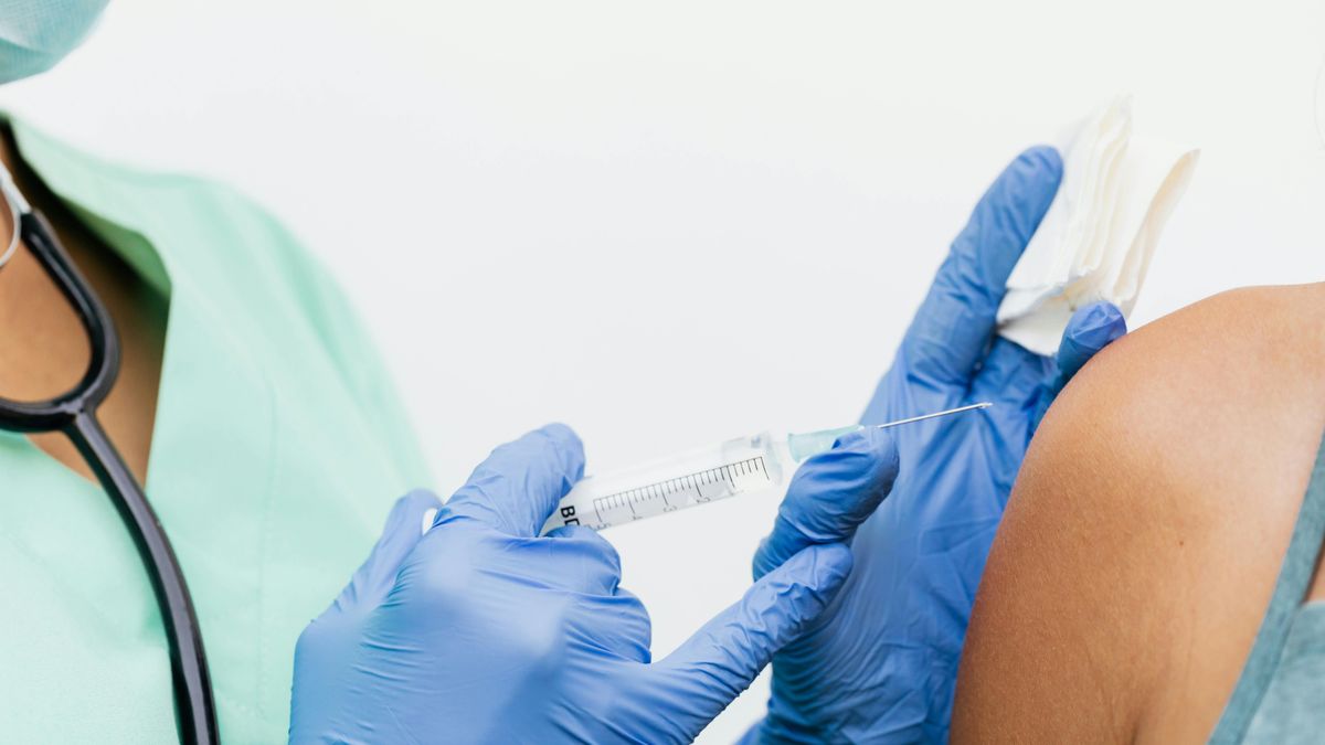 Influenzaoltás 2026-ban: mikor véd, kinek ajánlott, és mit érdemes tudni róla?