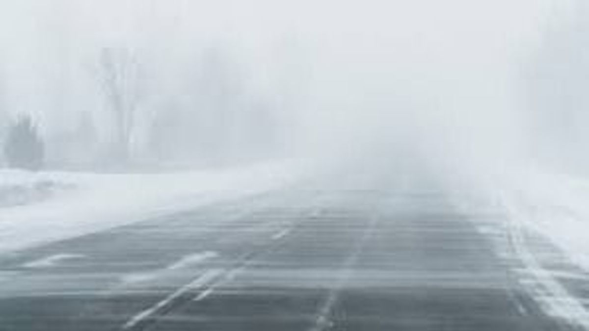 Hófúvás bénítja a közlekedést Veszprém vármegyében, korlátozzák a kamionforgalmat, Mindszentkállát nem érintik a buszok (+ videó) FRISSÍTVE