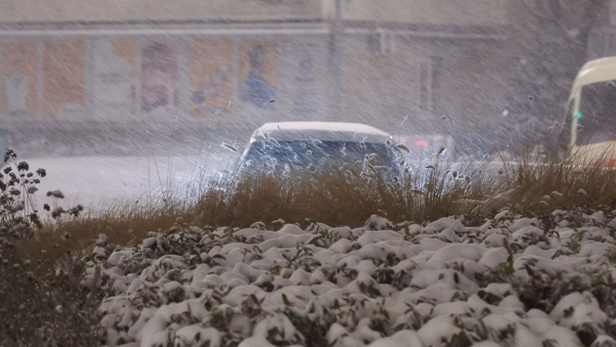 Hófúvás és erős szél nehezíti a mindennapokat Veszprémben