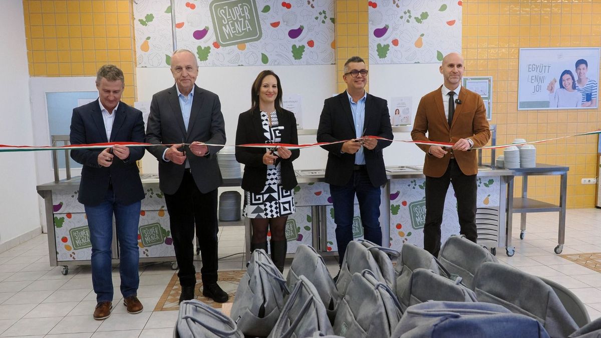 Már minden balatonalmádi iskolás Szuper Menzában ehet (galéria)