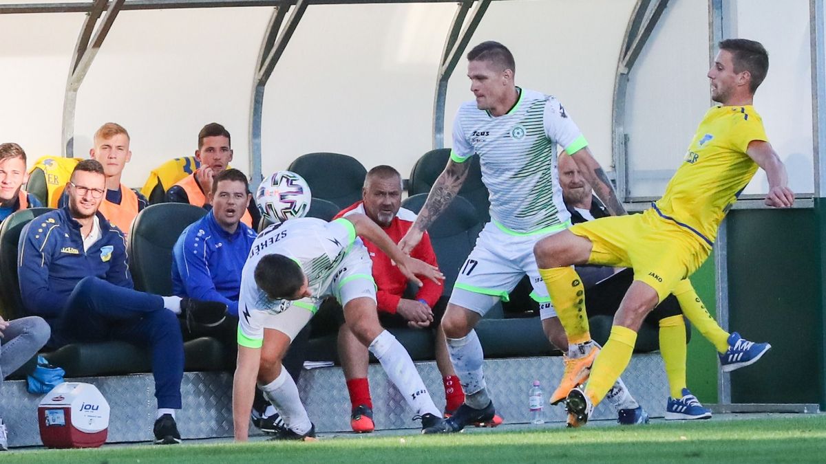 Így játszott Ajkán hazánk jelenlegi legjobb csatára (fotók, + videók)