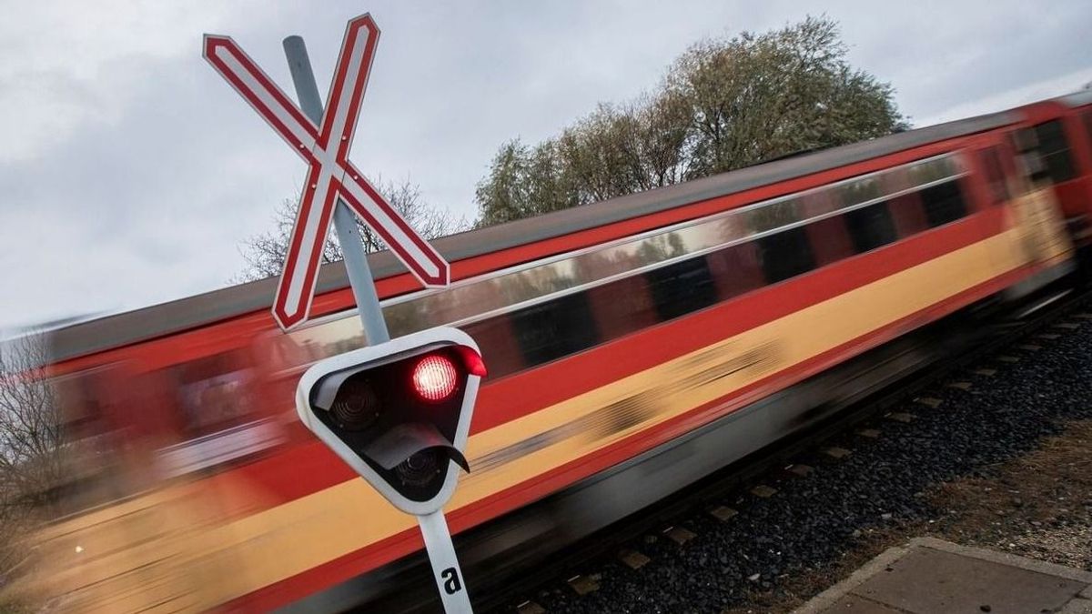 Fél nap alatt két embert is vonat gázolt halálra