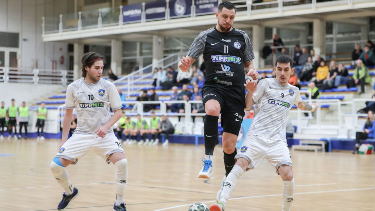 Két volt veszprémi is visszatért, négy gólt kapva is simán nyertek a bakonyiak (képekkel, +videó)