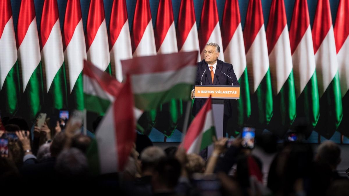 Orbán Viktor: a háború pont olyan, mint a migráció