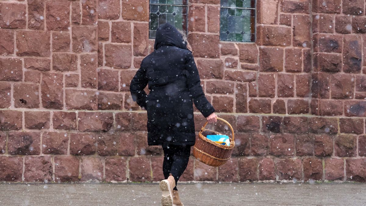 Milyen idő lesz holnap Veszprémben? Hófúvás és viharos szél borzolja a vasárnapot
