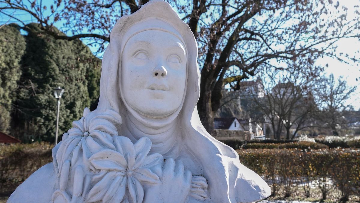 Élveztük a napsütést Veszprémben, de a holnapi időjárás már egészen más arcát mutatja +képek, videó!