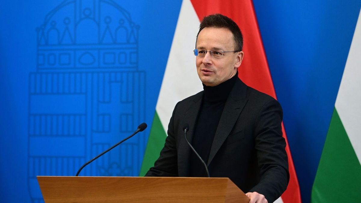 Szijjártó: Brüsszelben a józan észnek már semmi terepe nincsen (videó)