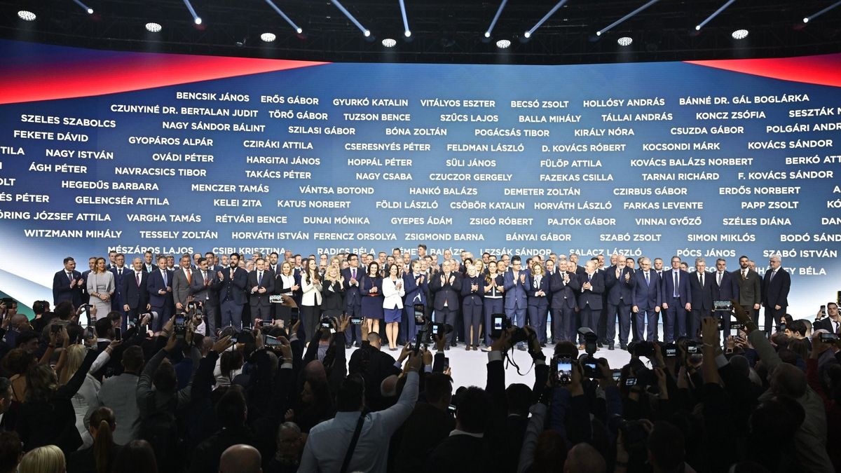 Hivatalos: a Fidesz bejelentette a Veszprém vármegyei egyéni képviselőjelöltjeit (+képek)