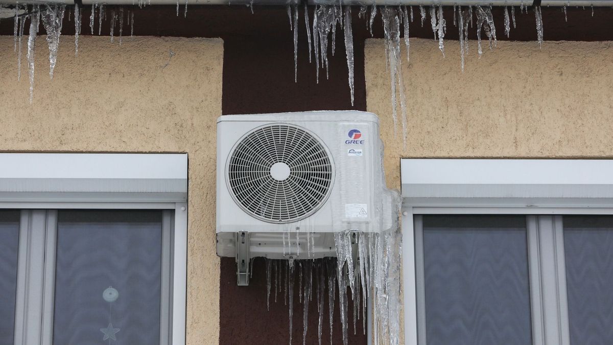 Életveszélyes sérülést okozhat, a klímát is tönkreteheti: ezt tedd télen a jégcsapokkal (+ galéria)