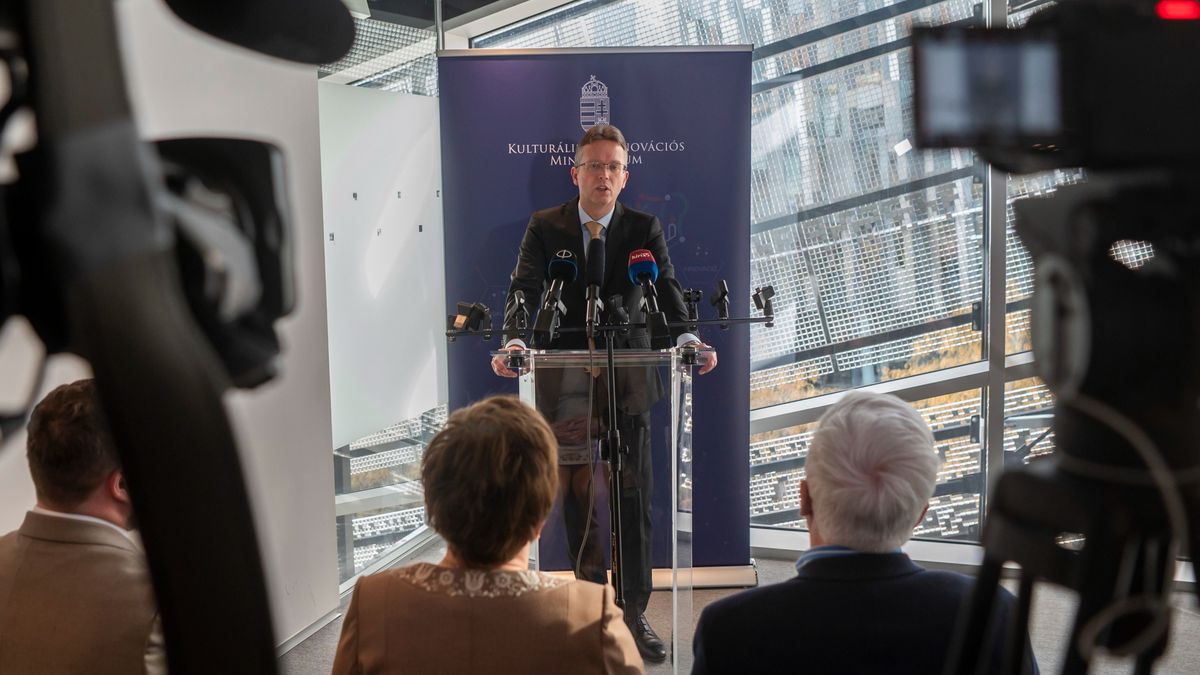 Hankó Balázs: akadályozzák a magyar kutatóhálózat megújulását