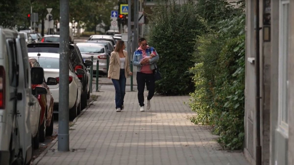 Aurelio játék babával a kezében küzdött a túlélésért az Eskü, megváltozom! harmadik részében