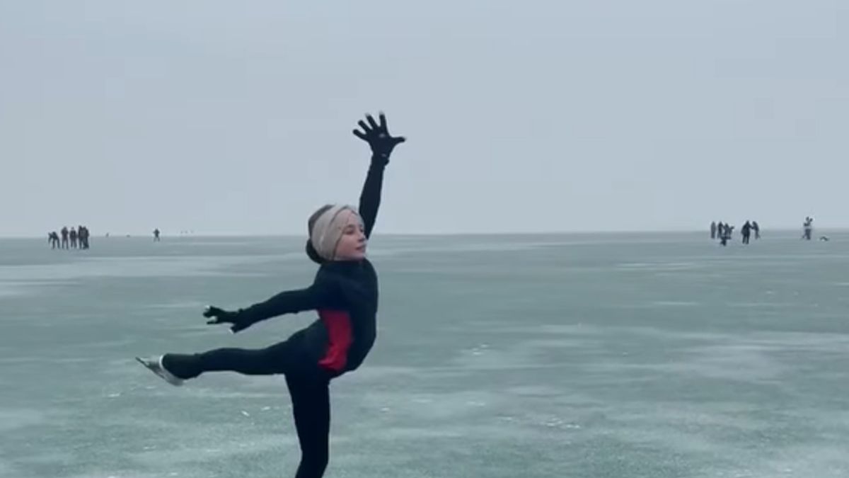 Először csúszott természetes jégen a tízéves FTC-s műkorcsolyázó