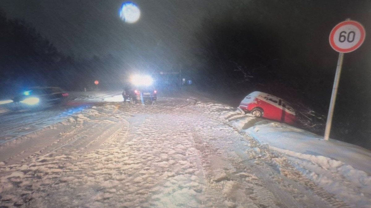 A tél próbára tette Veszprém vármegyét, rengeteg riasztás érkezett (videó)