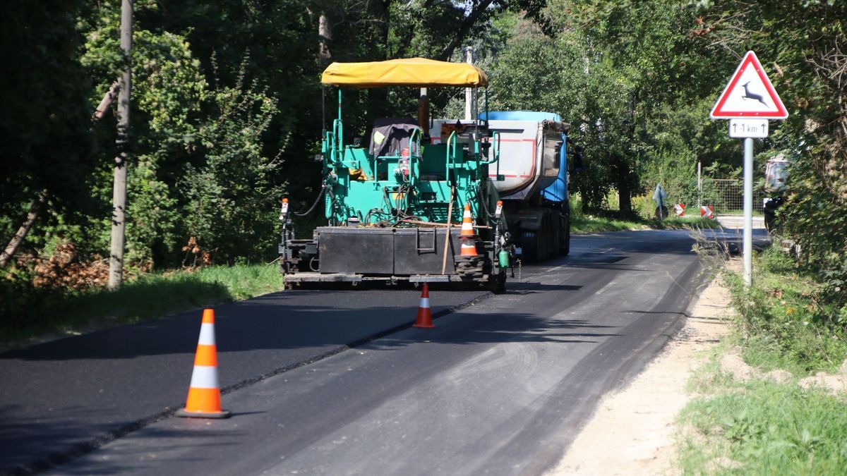 Takács Péter: Újabb fontos útszakaszok újulnak meg Veszprém vármegyében