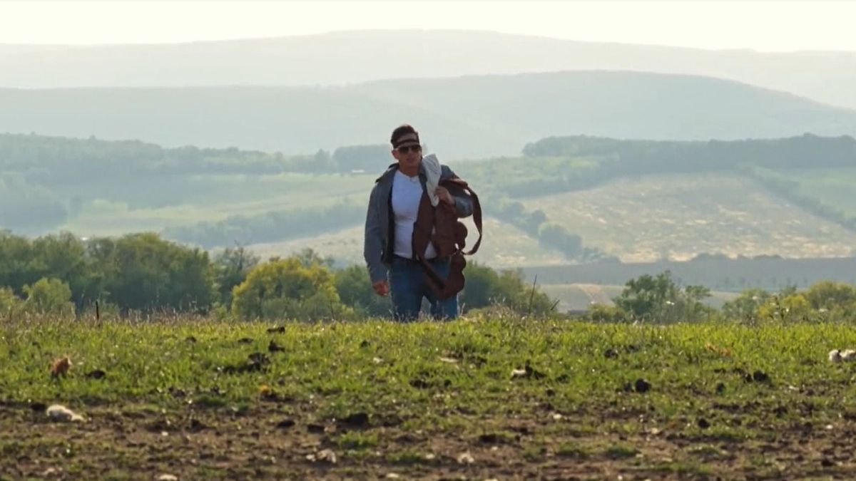 Aurelio zsákkal kergette a bárányokat az Eskü, megváltozom! második részében