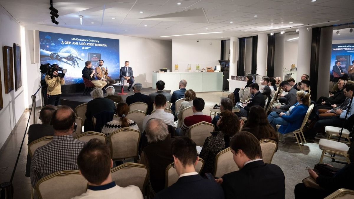 Globális ideológiai támadás éri a nemzetet, a családot és az emberi lelket