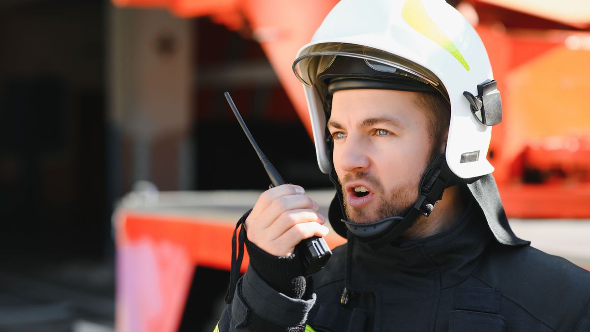 Fának hajtott egy autó Szentgálnál