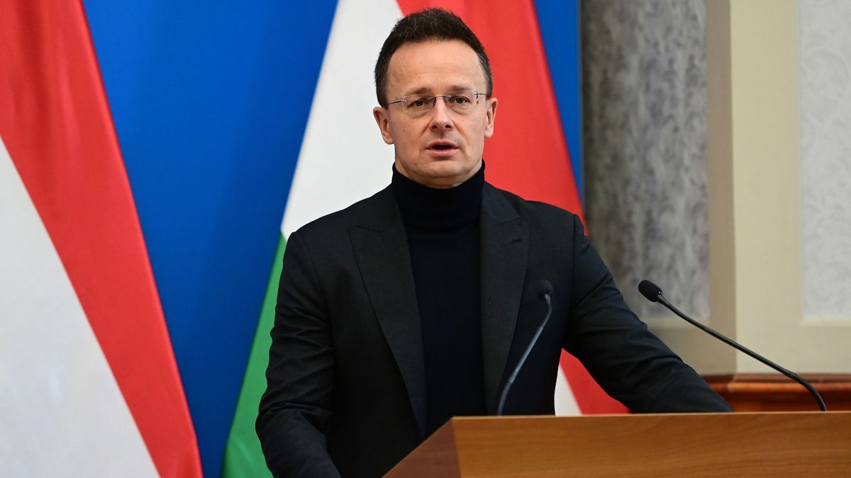 Szijjártó: amíg mi vagyunk kormányon, Ukrajna biztosan nem lesz az EU tagja