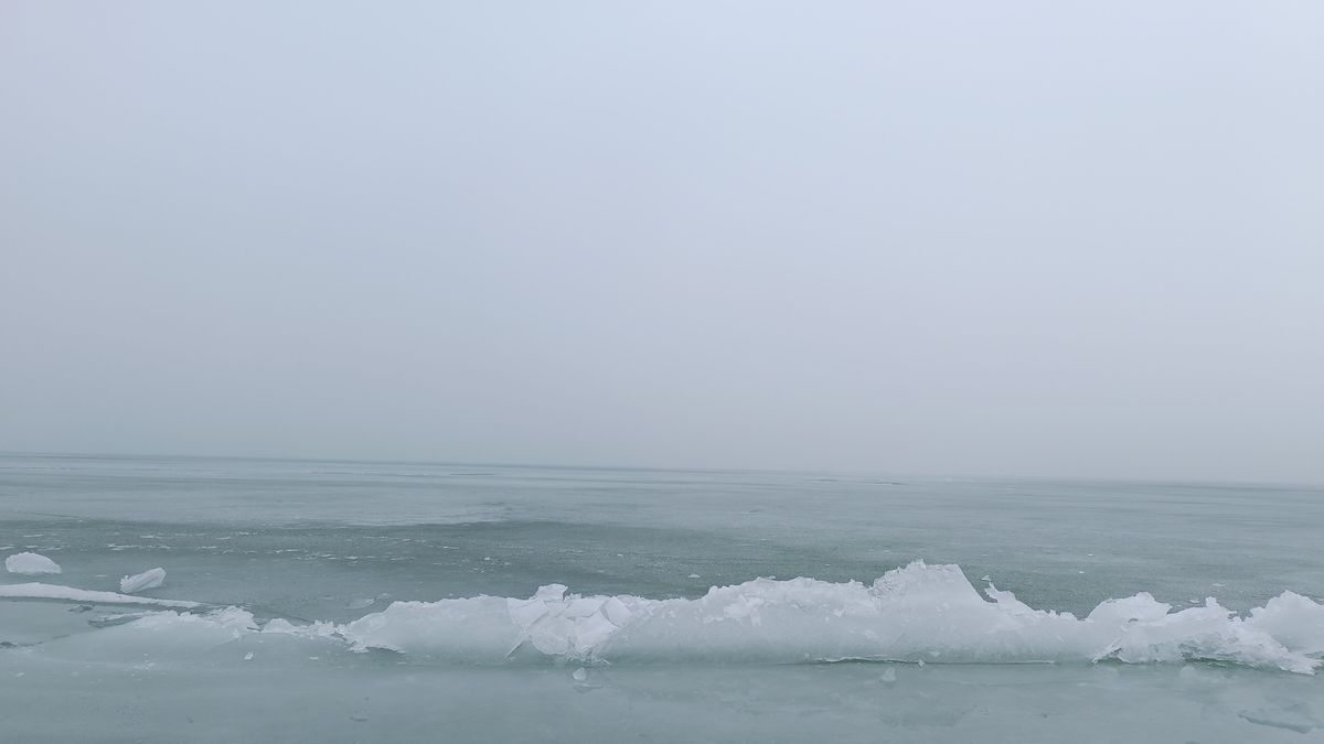Veszprém felett sötét felhők gyülekeznek, veszélyes időjárás jön
