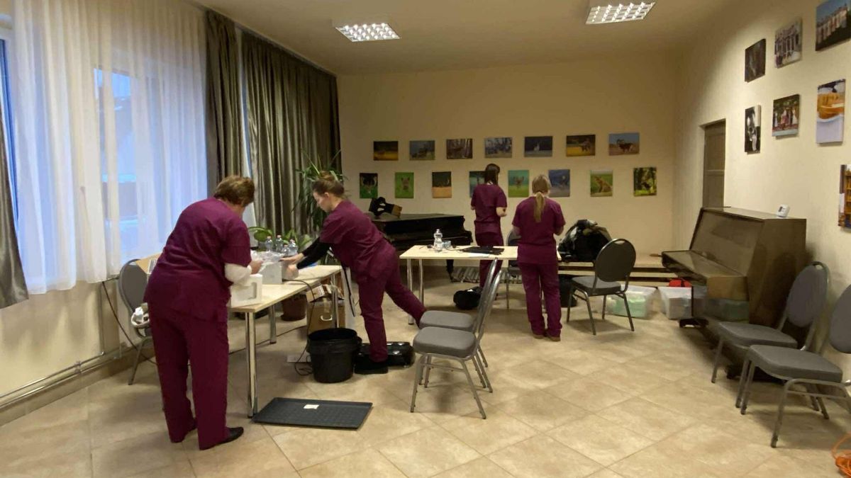 Elindult az ingyenes szűrővizsgálat-roadshow: Csetényben és Dudaron nagy volt az érdeklődés