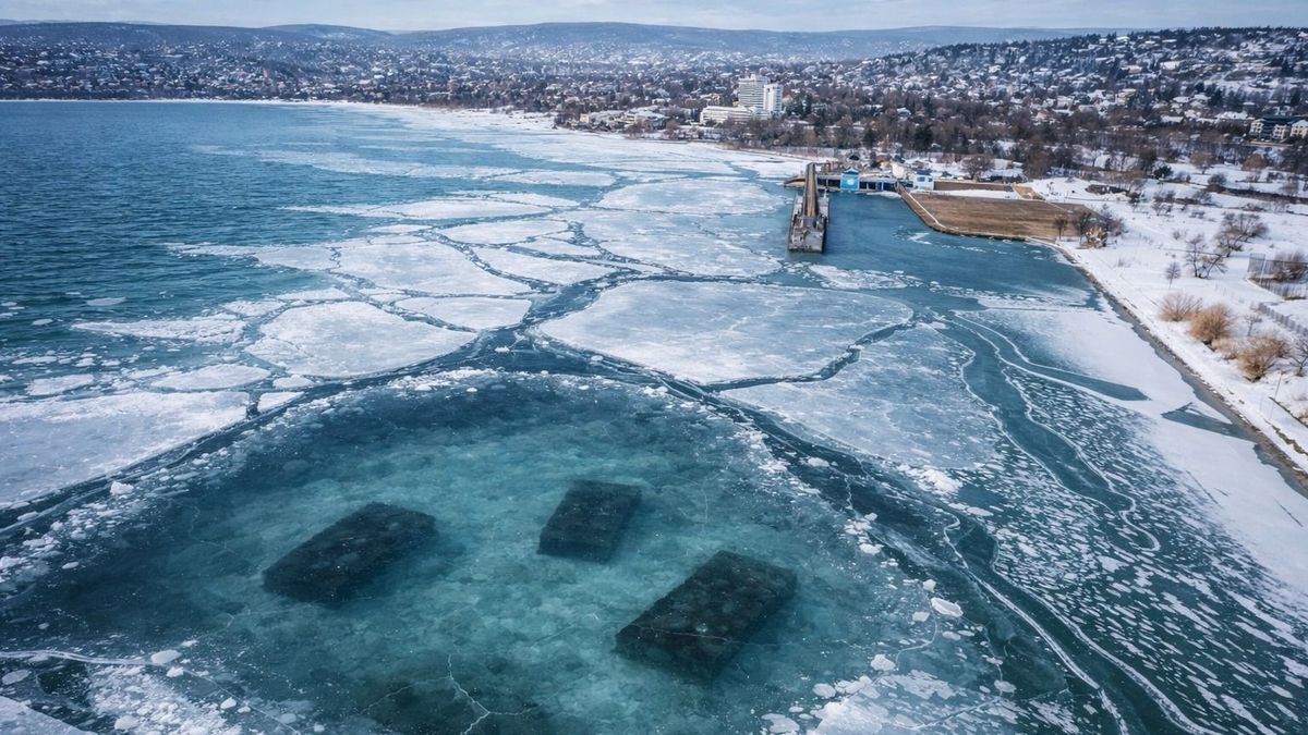 Különös jelenség a Balatonon: az olvadó jég fedte fel a három Tigris tank titkát?