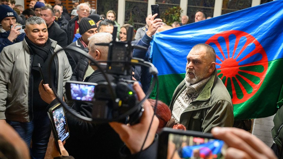 A Tisza cigány bűnözőket uszított a fideszes rendezvényre