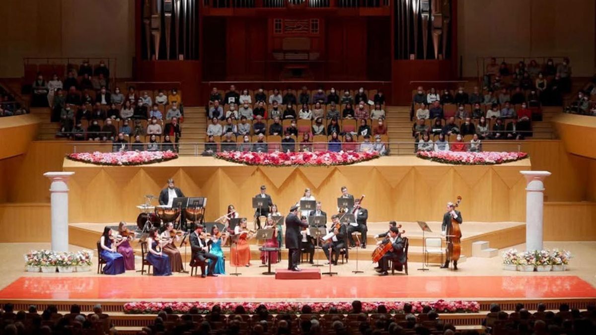 Veszprém vármegyei fiatalokért rajonganak a japánok, világsztárokkal léptek fel – Mutatjuk, mit tudnak (+ fotók)