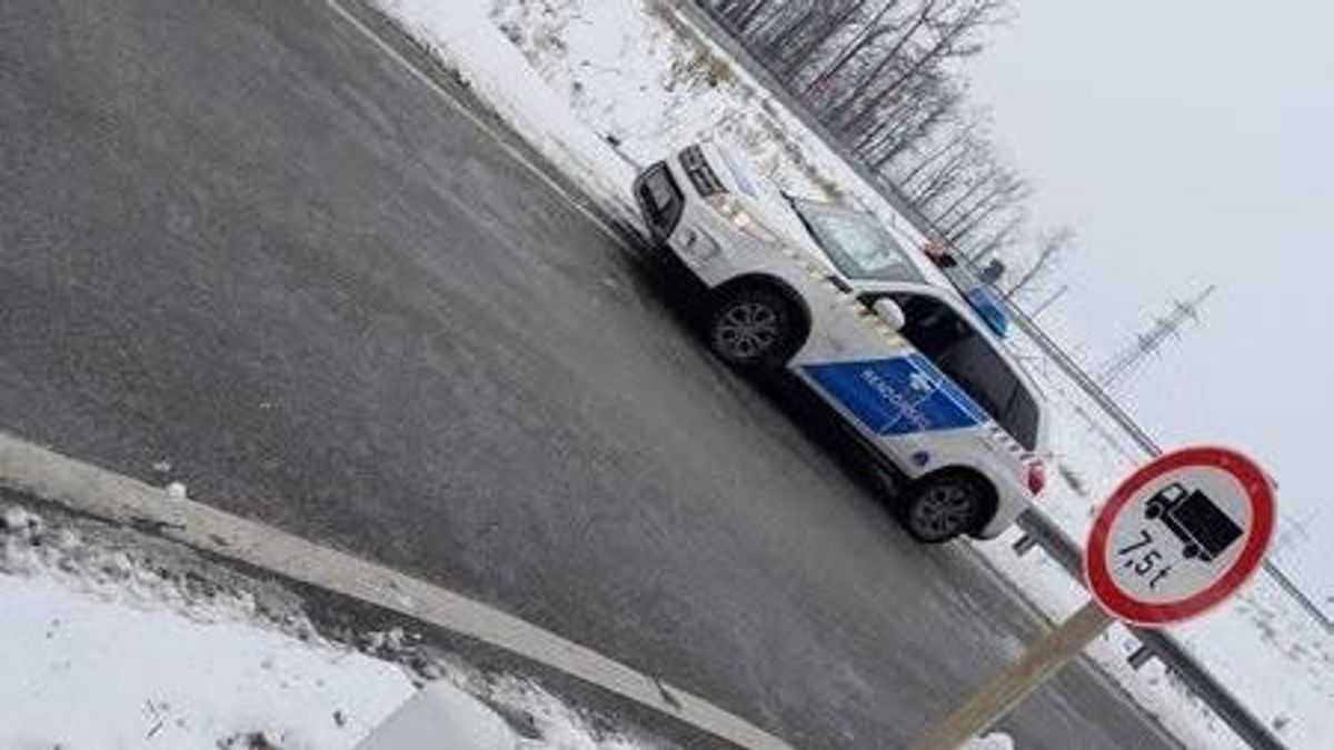 Nem mehetnek tovább Veszprém megyéből a teherautók