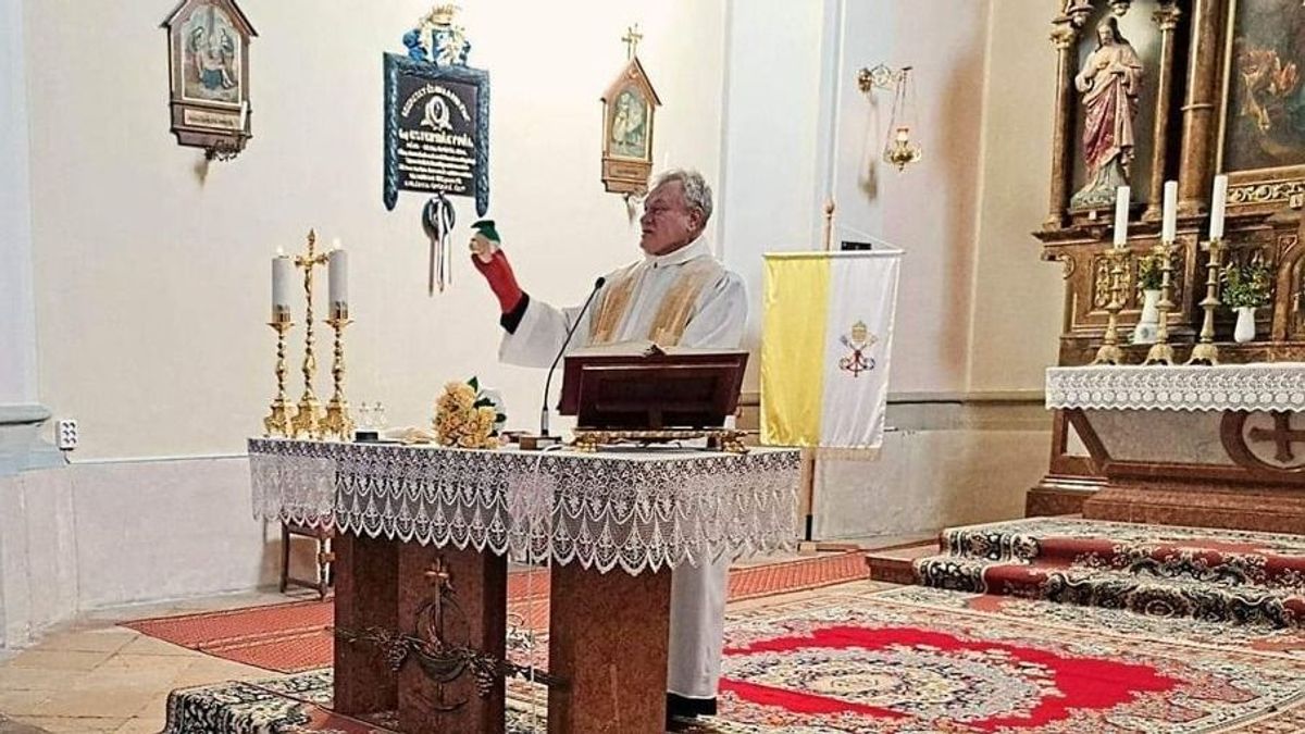Robi atya humora egy újabb felvonásban, azaz a bakonyi katolikus pap és az AI (képek)