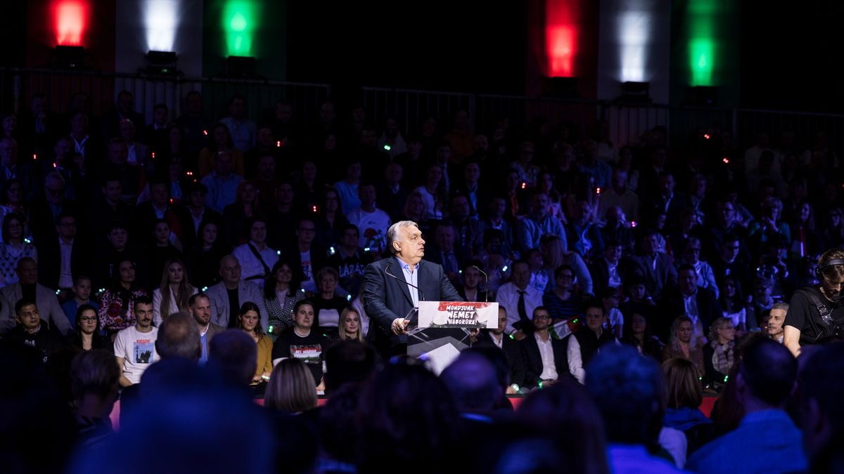 Békéscsaba ad otthont a digitális polgári körök háborúellenes gyűlésének