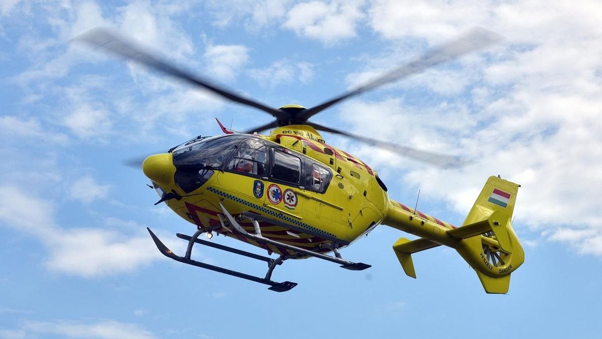 Horrorbaleset a táborban: agykárosodást szenvedett a fiú, akire rádőlt a kapu focizás közben