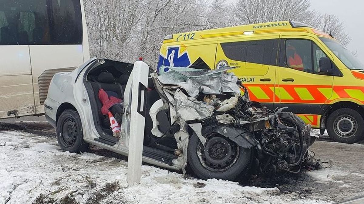 Meghalt a vétlen sofőr, pedig elkerülhető lett volna a tragédia a jeges úton